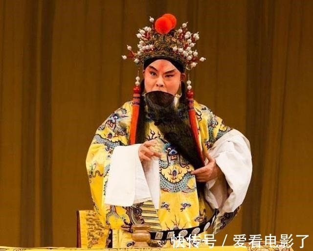 金派#京剧高派、尚派、谭派对嗓音要求太高,许多人一味模仿弄巧成拙!