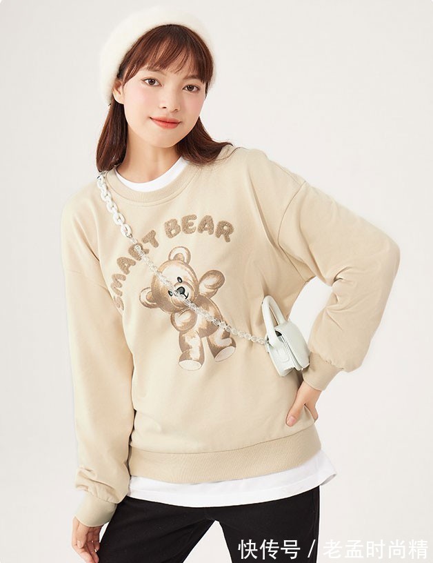 穿搭 可可爱爱的小熊卫衣,冬季日常穿搭,让你更加甜美可人
