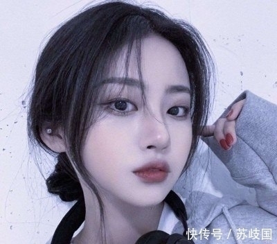 校花脸|脸上有这“3缺憾”的女孩,长大后颜值会飙升,早晚成“校花脸”