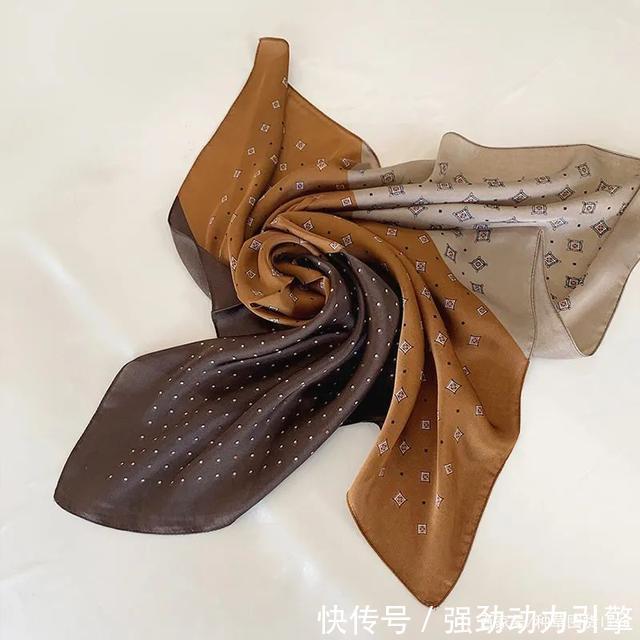 秋天毛衣、外套这么搭，太太太高级！