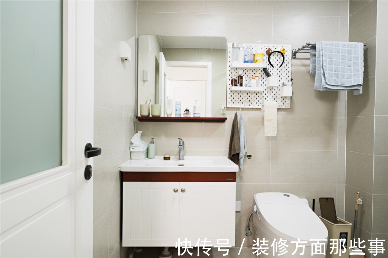 起居室|111平现代风四居室,空间大而不空,厚而不重,有格调又不压抑