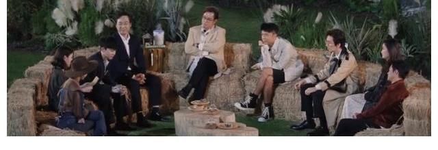 力压《跑男》成收视扛把子,连人民日报都成粉丝,这档综艺有多狠