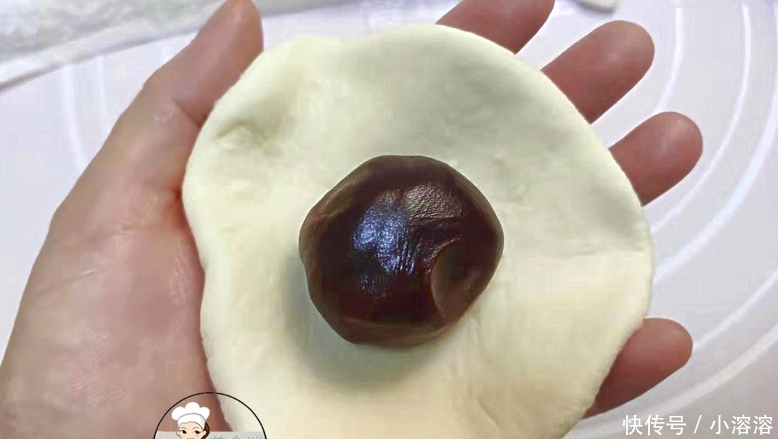 孩子|豆沙包别去买了,在家做简单又好吃,我家2天做一锅,孩子吃嗨了