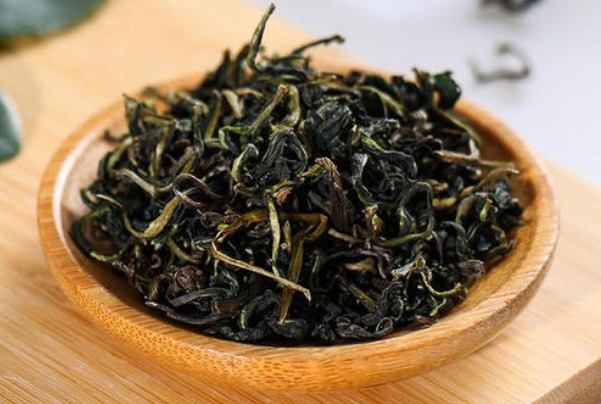 蒲公英|自己“晒干”的蒲公英,能用来养生当茶喝吗大部分都搞错了!