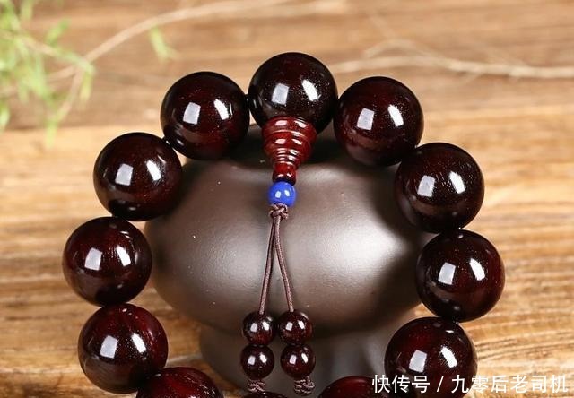 假货|紫檀手串越盘越黑, 是假货吗 不要慌, 这四种方法让手串焕然一新!