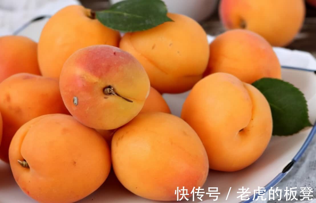 杏花|奶奶说过,3种“吉祥果”家中要常备,寓意连理交枝连枝相依