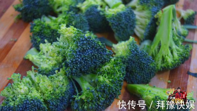 糖醋玉子豆腐最好吃的做法,简单美味又馋人,看看你喜欢吃不