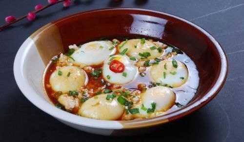 道菜|东北著名的“四大硬菜”,全吃过的是正宗的东北人,少一样都不行