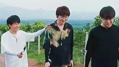 周深在《向往》拒絕干活，當(dāng)他說出為啥后，一旁何炅都無奈了