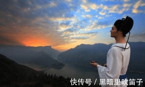 庭院深深深几许|李白写下的一首奇诗,前两句引起争议,后两句画龙点睛