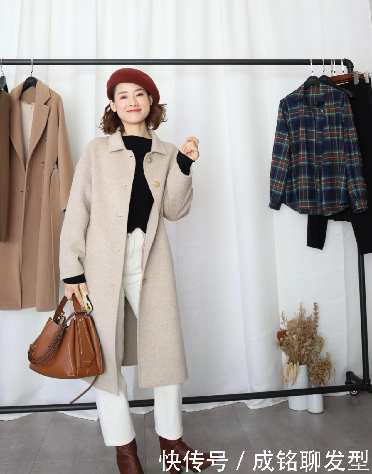 越不会搭配的女人越要穿牛仔裤，耐穿时尚又百搭，关键是永不过时