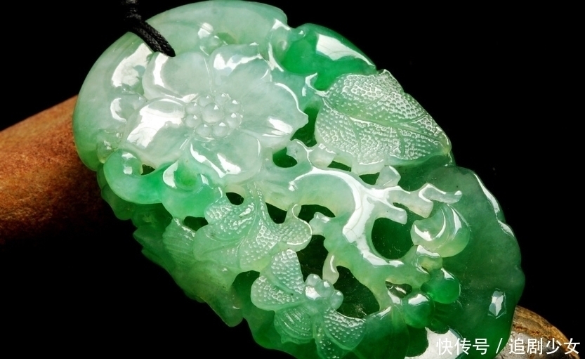 反光线|挑选翡翠一定要找对方法,记住下面的这些,轻轻松松买到好翡翠