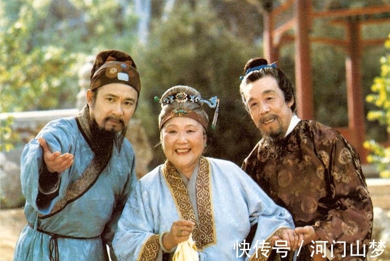 王熙凤|红楼梦：贾母真的没有偏心吗？不仅偏了，还很明显