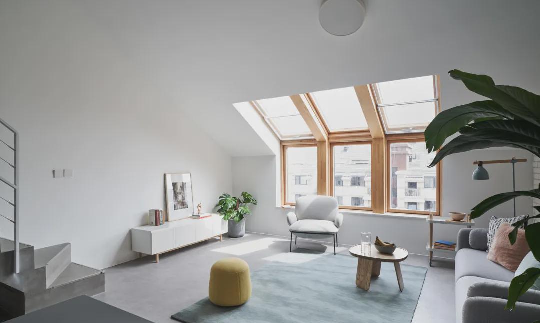 装修设计|夫妇买了116㎡顶楼,当初只是想安静些,却成了装修效仿的对象