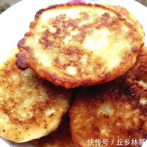 玉米面里加一袋它,香味十足,做法简单无难度,暄软好吃