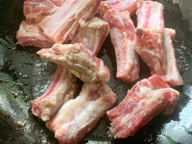 别只知道糖醋排骨，自制桂花香排，香味浓郁看着就想吃