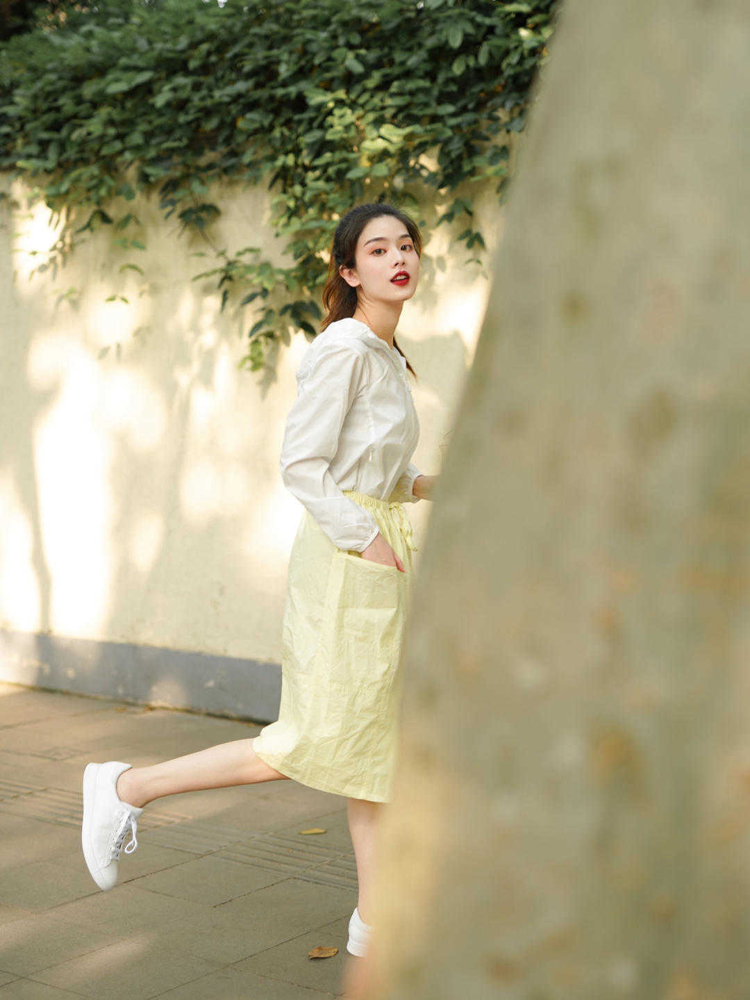 半身裙|高级感原来很简单,多借鉴“白色系穿搭”,温柔优雅不挑人