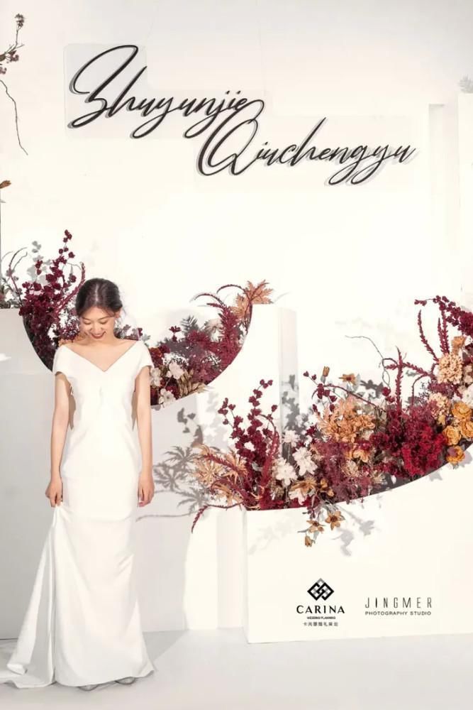 纯白|运用高级色彩展现出高级感的婚礼,用纯白述说从一而终的挚爱