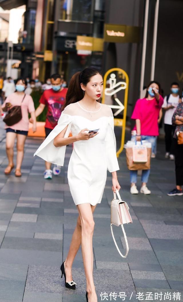 大长腿|穿搭:用心穿搭连衣裙,凸显脖颈那迷人的小锁骨,做漂亮女生