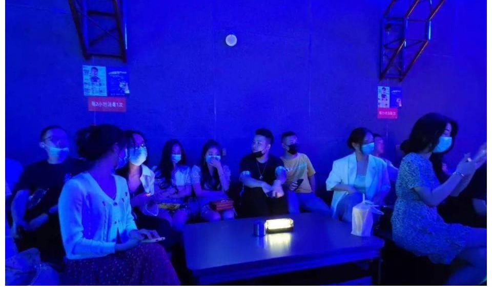 陈冠宇|近距离感受聆听《中国好声音》歌声