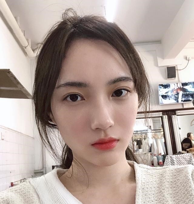 董芷依|从SNH48离开的练习生，她们现在都怎么样了