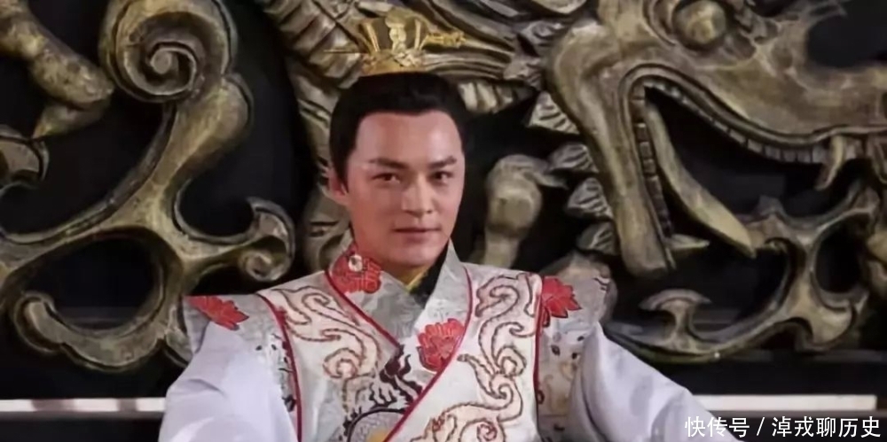 龙袍|君王上朝穿龙袍,那么君王的龙袍,是清洗还是直接扔掉呢?