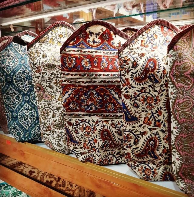 一个月只能做出十件的手工艺品，你还觉得贵吗？