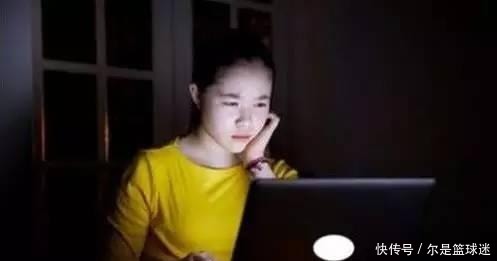 女人|皮肤科医师提醒过了40的女性,若想肌肤紧实无皱,1物可常食