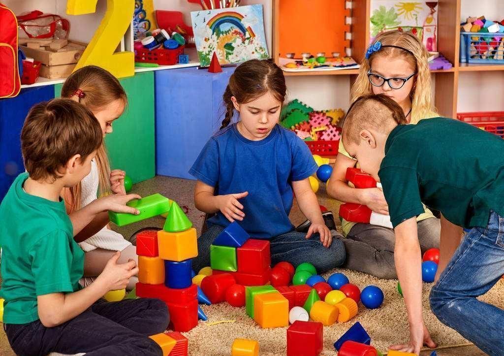 家长|研究表明右脑发达的孩子更聪明,娃有这3种表现,父母偷着乐吧