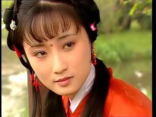 点亮|红楼梦中无处不在的月亮,点亮了故事里的人,留下了记忆中故事