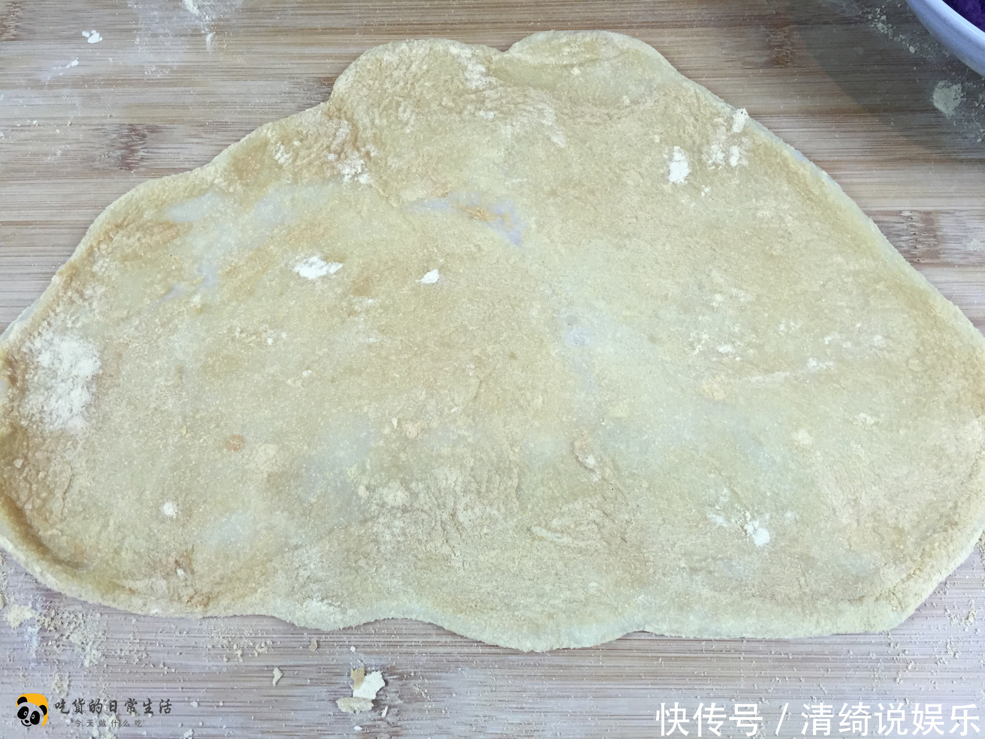 做驴打滚原来这么简单,不用烤箱不用油炸,掌握比例都能做好