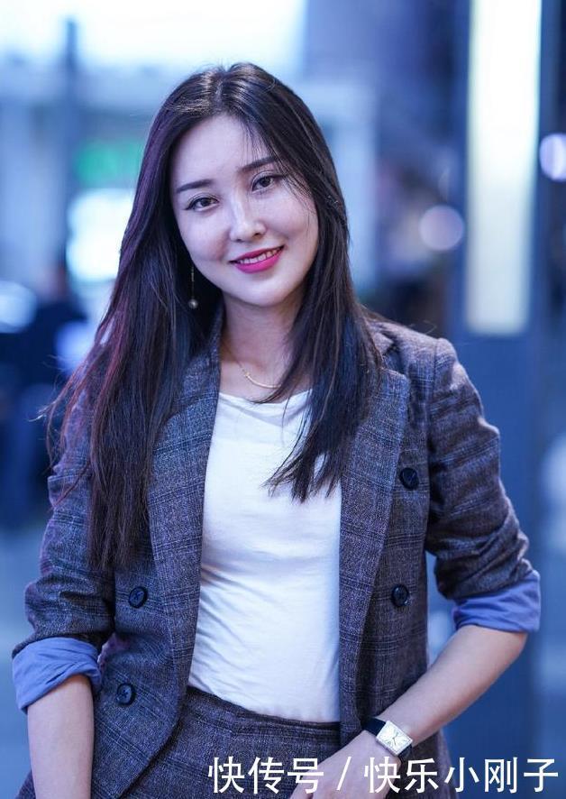 西装|北方的美女们都打扮得五分?狂野得四分?全身布满了神秘与优雅