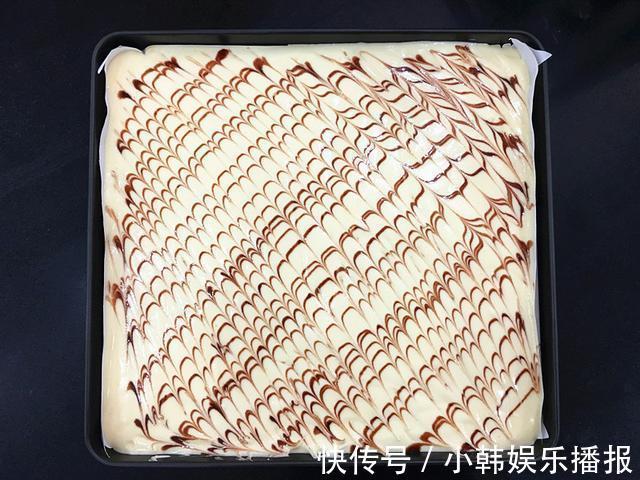 蛋糕卷|蛋糕拉花,你试过吗美味与艺术同在的巧克力花纹蛋糕卷
