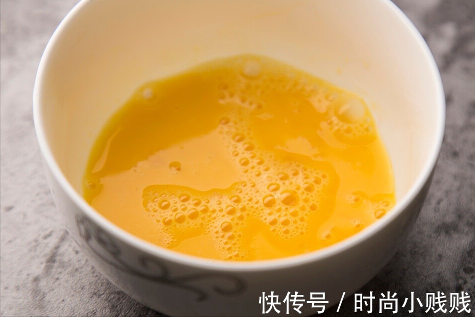 丝瓜蛋花汤|做蛋花汤，切忌水开直接倒蛋液，多做1步骤，蛋花漂亮，香浓好喝