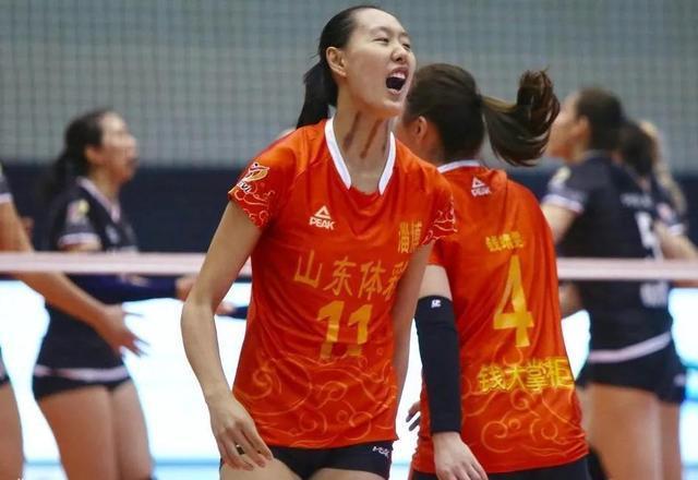 新星|1米98副攻新星发威!扣球拦网展现前MVP风采,女排迎来新北长城