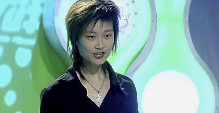 超级女声|一个被群嘲的选秀冠军，却偷偷摸摸火了16年