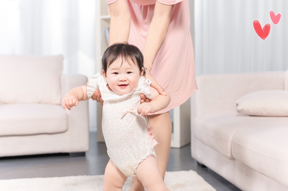 宝宝|娃走路的早晚,暗示了智商的高低孩子何时学会走路属正常情况