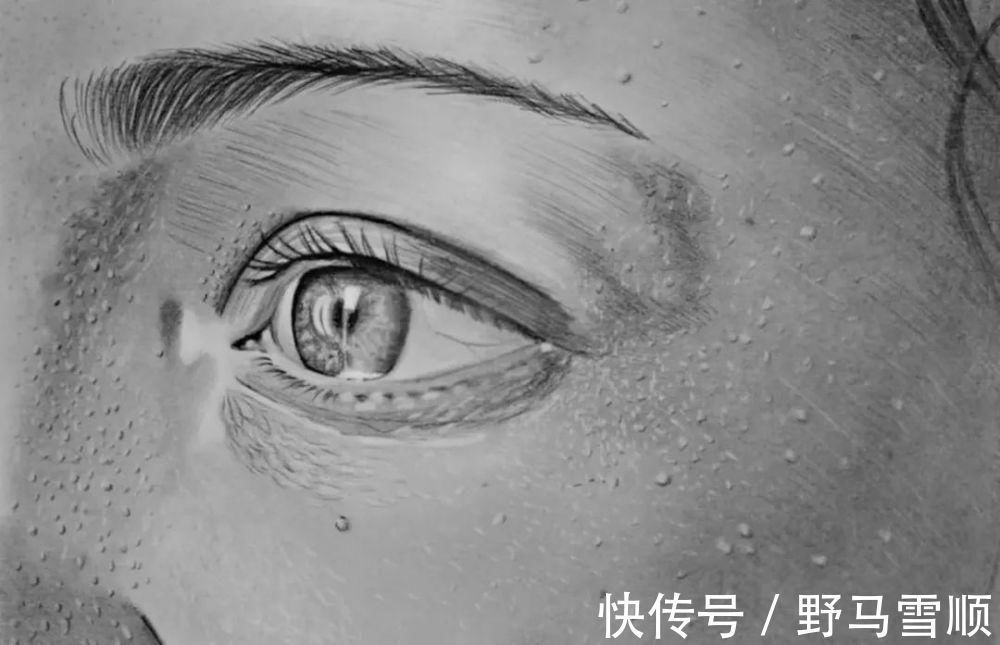 维也纳$身残志坚:没有双手的他,画出令人惊叹的铅笔肖像