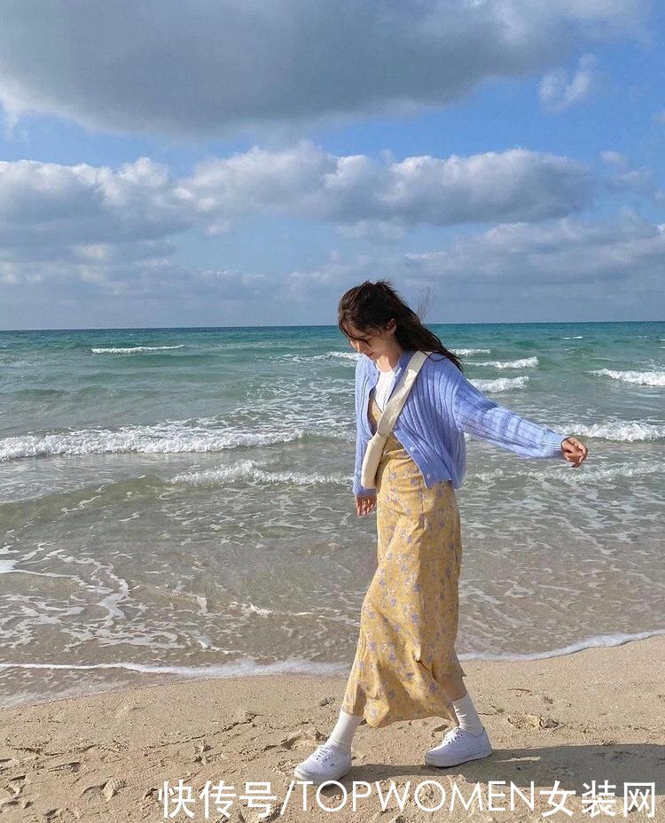 这样穿真的太有春天的感觉了,简单舒适的搭配,你也可以驾驭好