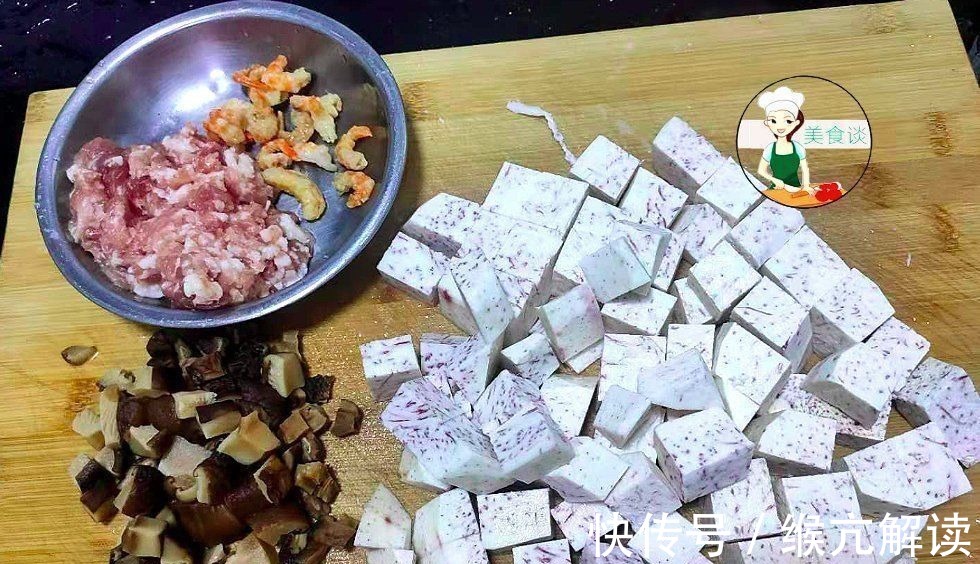 天一冷，我就馋这美味，30年吃不腻，炖上一锅，有饭有菜真解馋