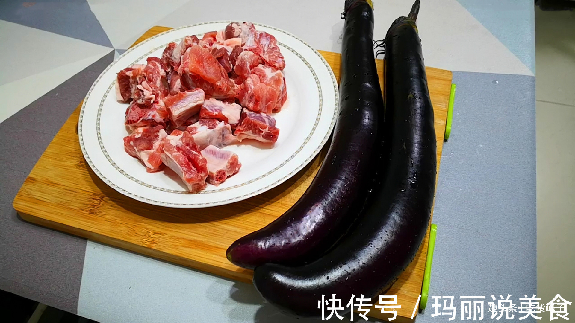 红烧排骨茄子家常做法,鲜香四溢,营养好吃,一大锅不够吃!