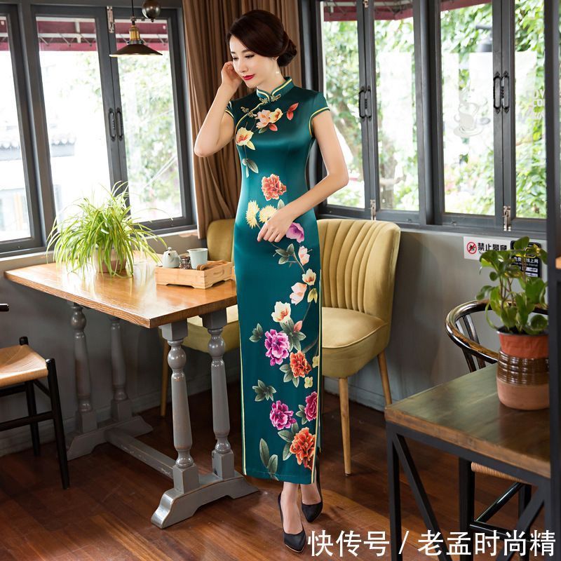 蕾丝 穿旗袍的女人更能显姿态,让人从头到脚都有气质