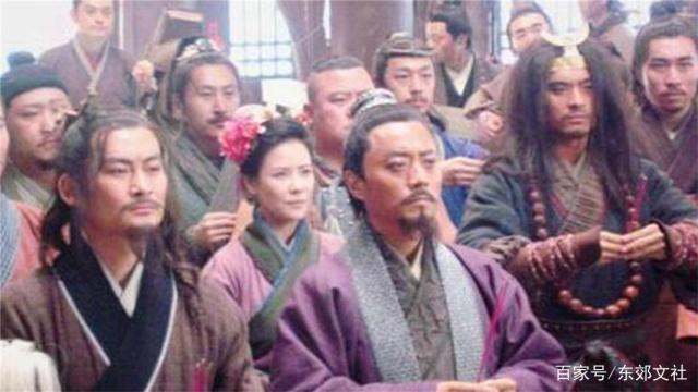 马军|水浒传中的隐形高手,战场上怒斩禁军教头,在梁山却只是马军小将