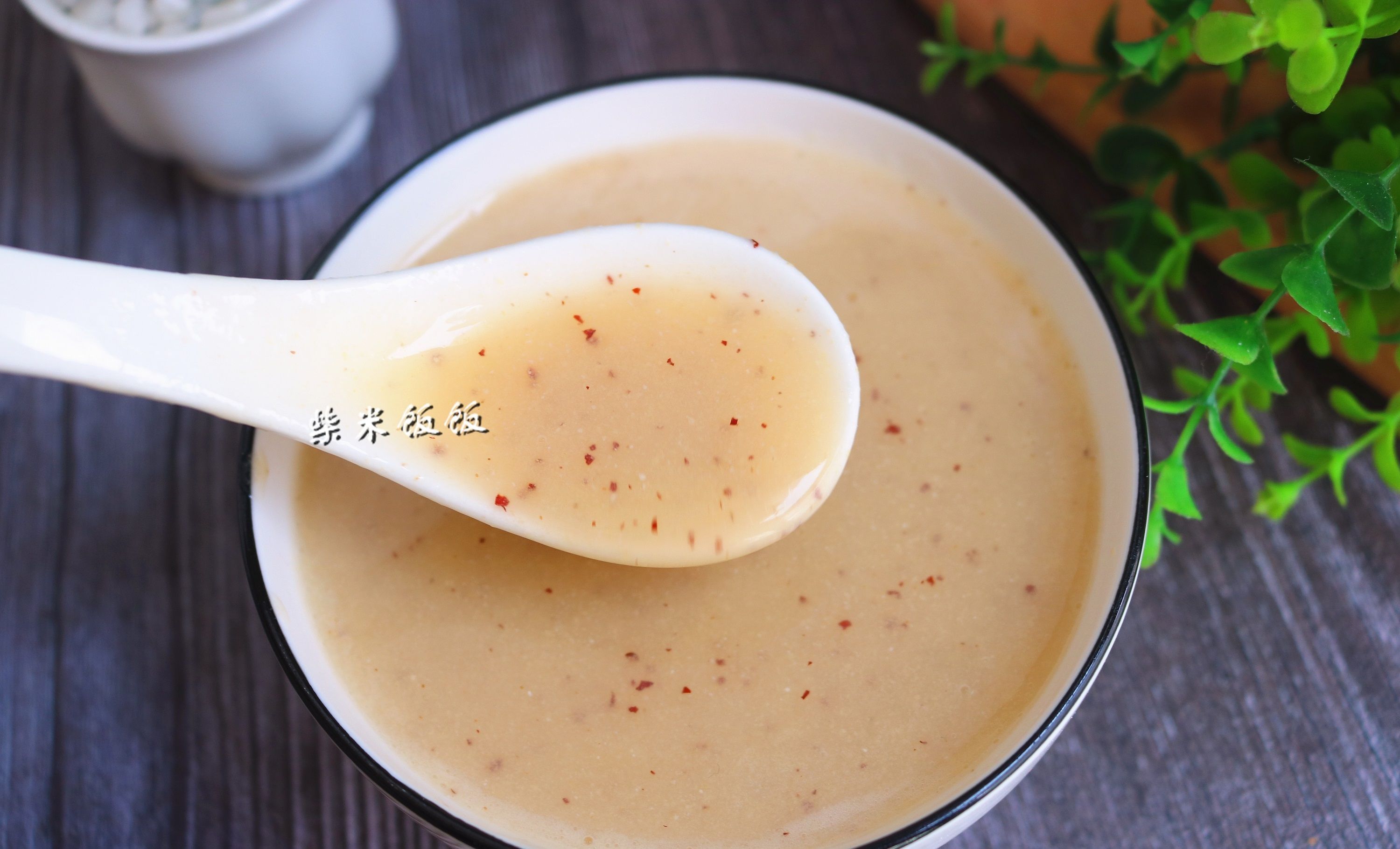 女人想要不显老,早餐多喝它,胶质满满,比牛奶强