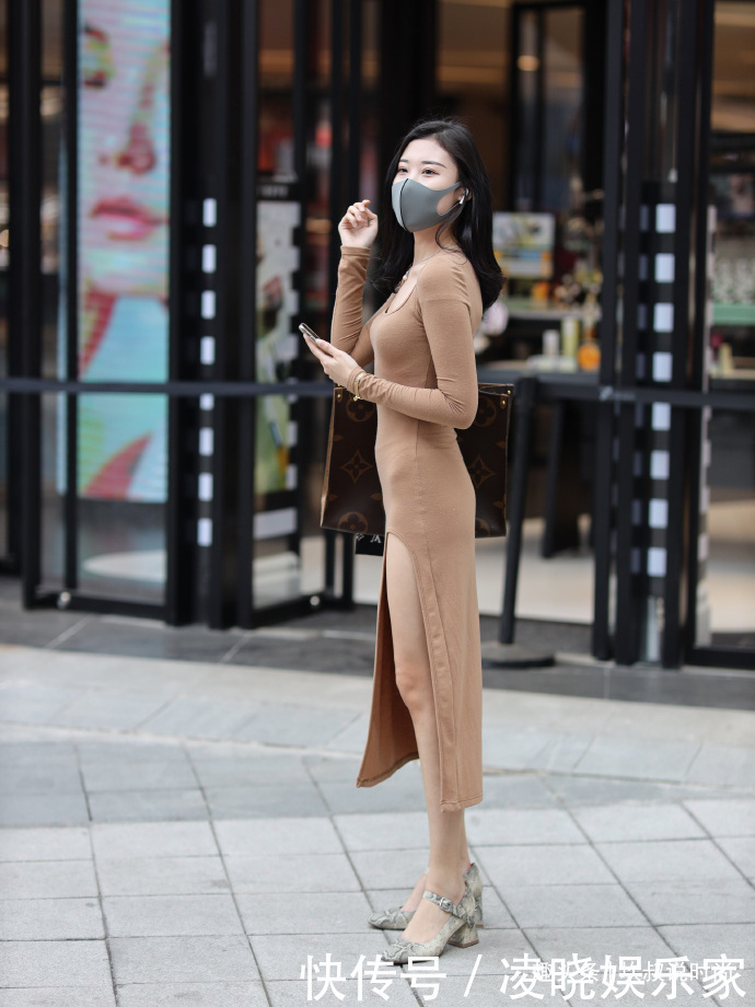 开叉裙|秋日气质穿搭,“大姐姐”的时尚开叉裙,一路“秀”大长腿!