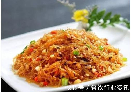 泡椒|在家准备了几道拿手好菜，美味极了，一家人吃得其乐融融