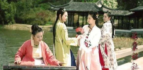  文化|古代人穿那么长的衣服，为何不怕被弄脏