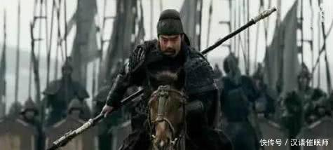 历史|就因为6个字，在历史战争中，将军都是不敢骑白马的！