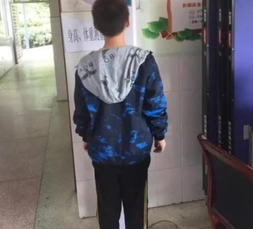 盼盼|喝完奶后马上睡觉,可能会延缓孩子长高,家长们尽量放心上