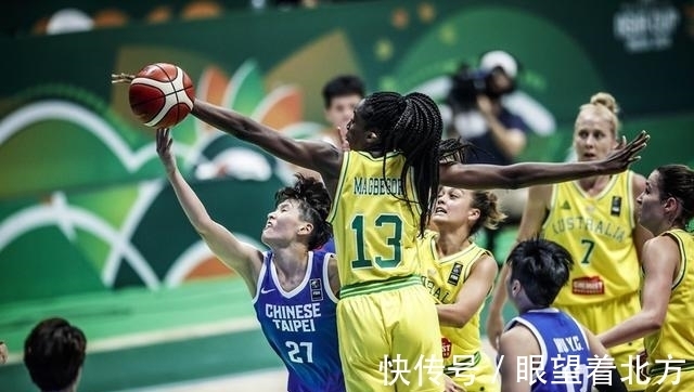 主教练|中国女篮打进亚洲杯四强,主教练许利民的临场指挥有哪些亮点